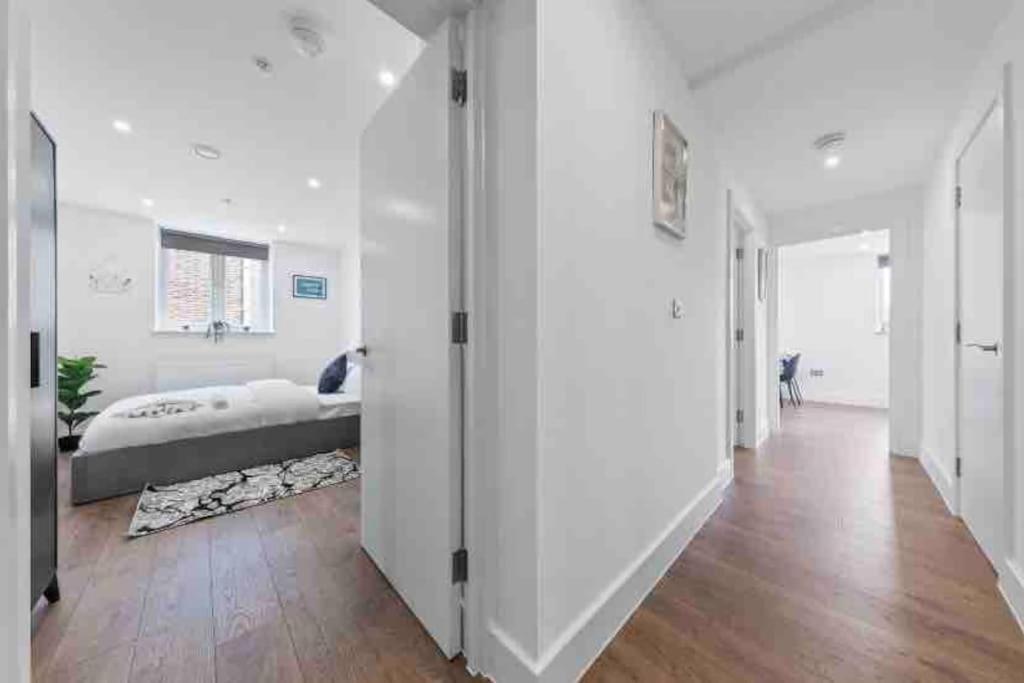 Апартаменти Cozy Flat Near London Eye/ Victoria / Vauxhall Екстер'єр фото
