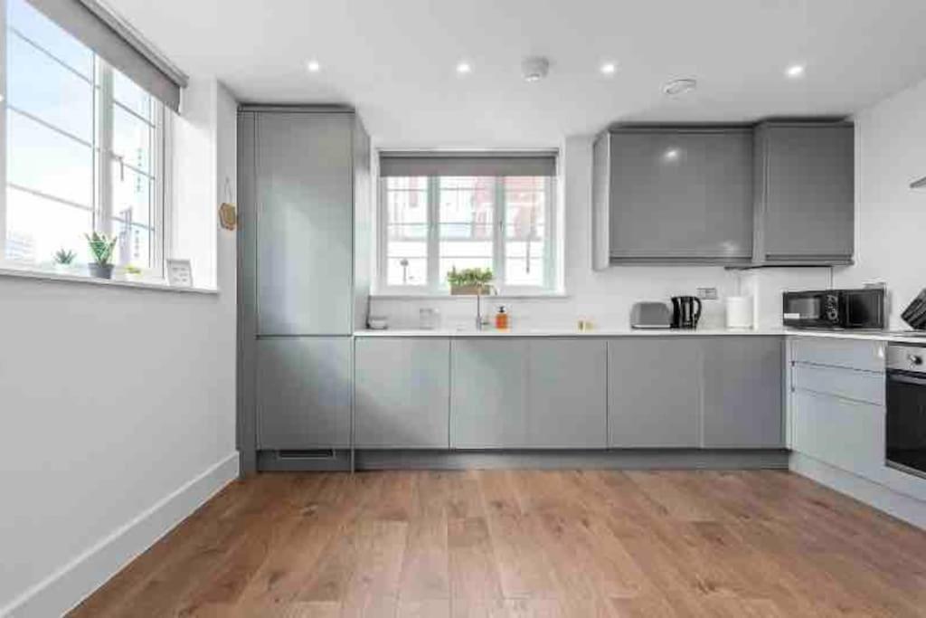 Апартаменти Cozy Flat Near London Eye/ Victoria / Vauxhall Екстер'єр фото