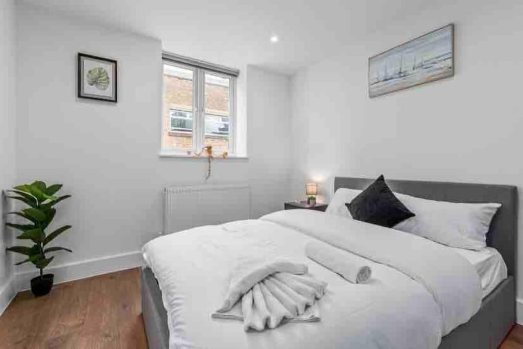 Апартаменти Cozy Flat Near London Eye/ Victoria / Vauxhall Екстер'єр фото