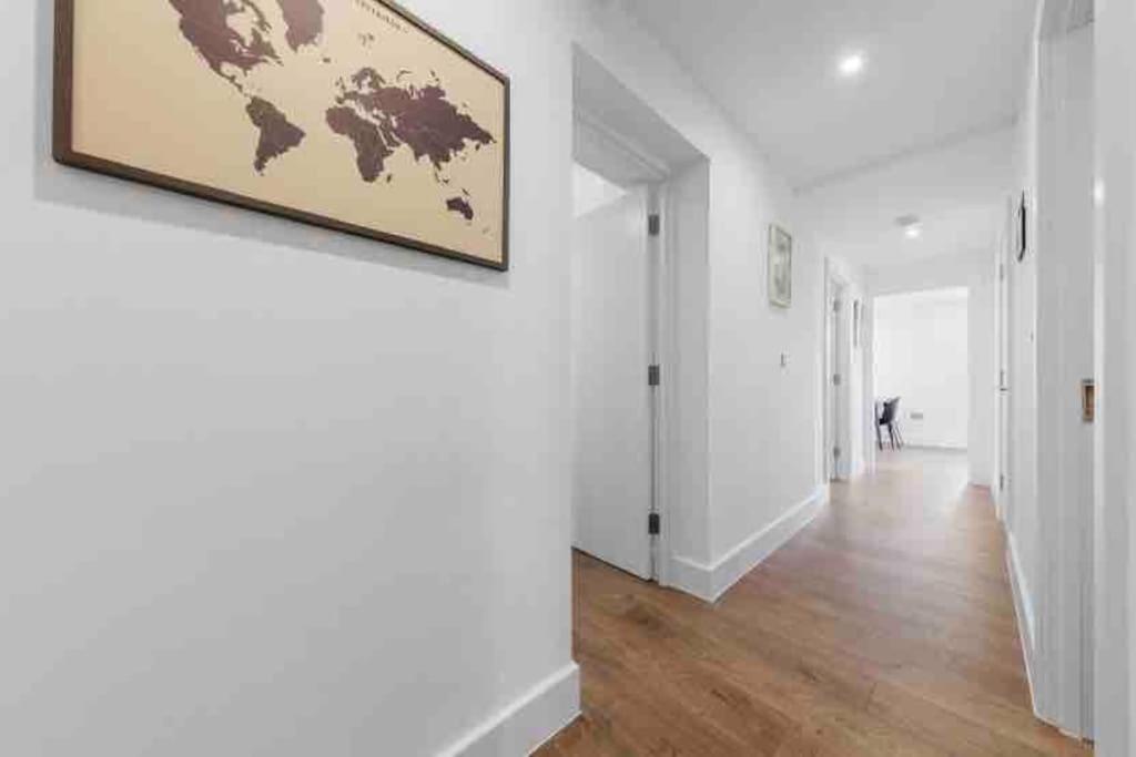 Апартаменти Cozy Flat Near London Eye/ Victoria / Vauxhall Екстер'єр фото