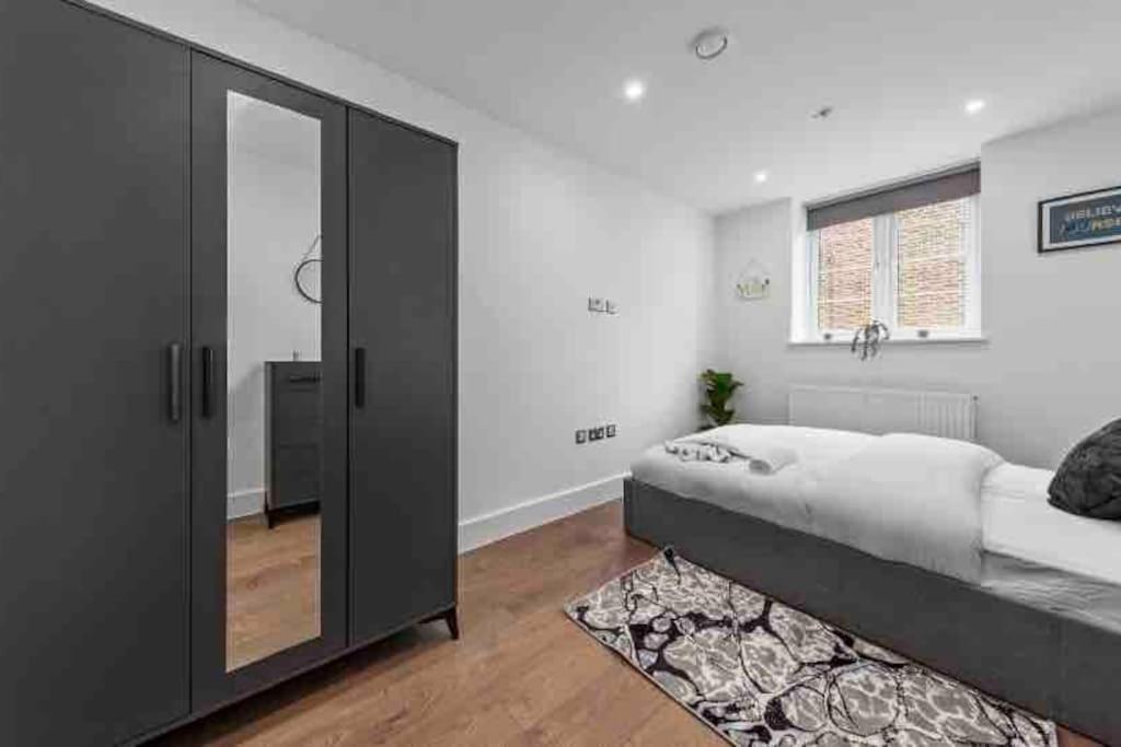 Апартаменти Cozy Flat Near London Eye/ Victoria / Vauxhall Екстер'єр фото